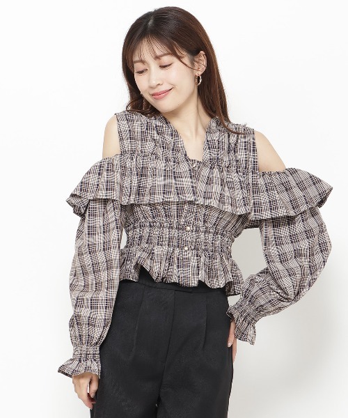 AND COUTURE（アンドクチュール） ブラウス シャツ オープンショルダー 
