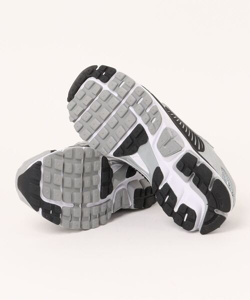 NIKE(ナイキ) スニーカー ZOOM VOMERO 5 ズーム ボメロ 5 MFJ4151 NIKE(ナイキ) スニーカー ZOOM VOMERO 5 ズーム ボメロ 5 MFJ4151