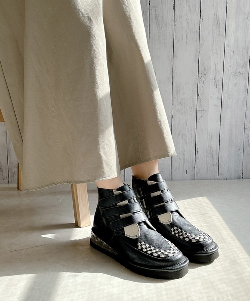 ミライアルキ」 ショートブーツ 22.5cm ブラック レディース