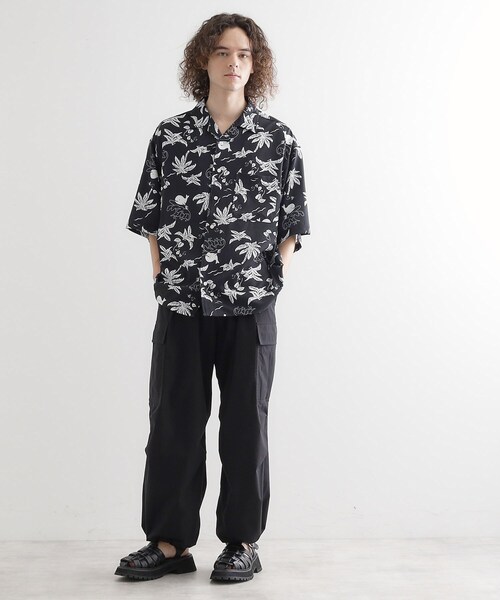 ゃゃ子出品 tk.TAKEO KIKUCHI シャツ 梨地クジラ柄オープンカラーシャツ