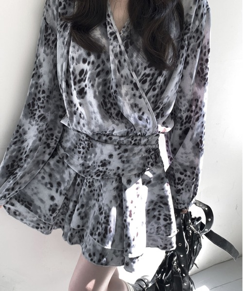 VEILA ワンピース アニマル柄シフォンラップワンピース : ZOZOTOWN 