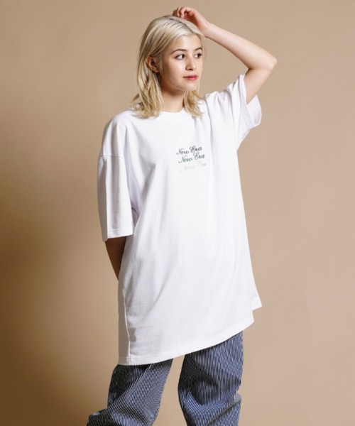 「NEW ERA」 半袖Tシャツ X-LARGE ブラック レディース_画像3