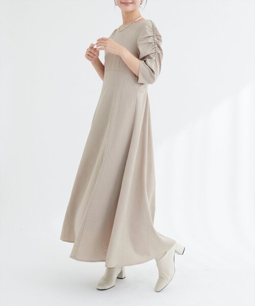 natural couture ワンピース フラワージャガードジゴスリーブ