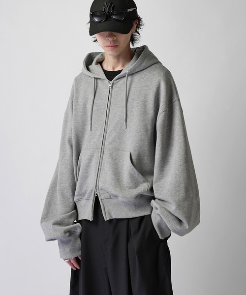 Lui's（ルイス） パーカー 「Neucon」VOLUME DOUBLE ZIP HOODIE