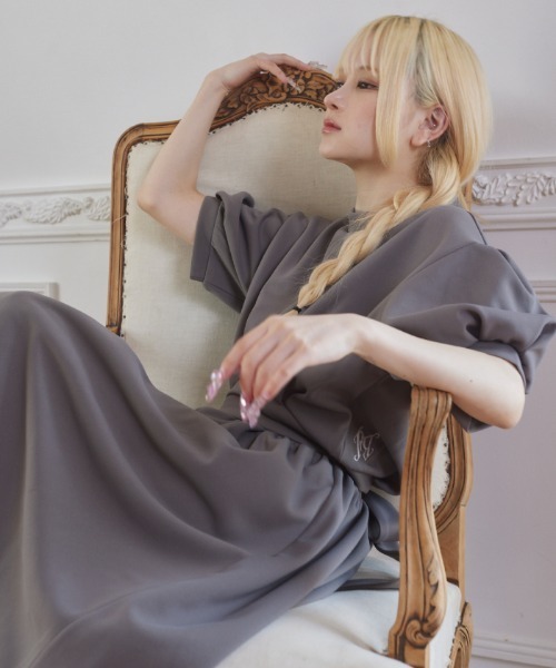 美品 FickleBebe コンフォートプルオーバー ショート丈 チャコール 通販Fashion - 美品 FickleBebe コンフォートプルオーバー