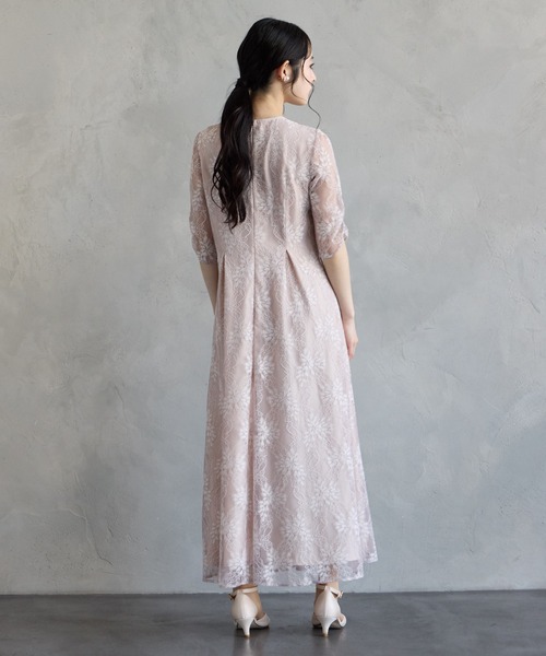 AIMER エメ レース サテン フレア パーティードレス ベージュ M aimer anche＆web限定ドレス＊ 人気のラメレースドレスがさらに