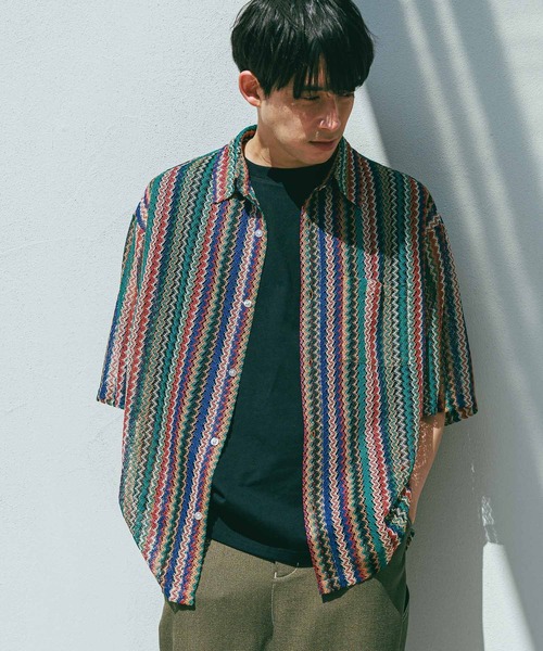 FOREVER 21 ストライプ 半袖シャツ　カラフル　L 5/11までの限定出品！ FOREVER 21 ストライプ 半袖Tシャツ L - メルカリ