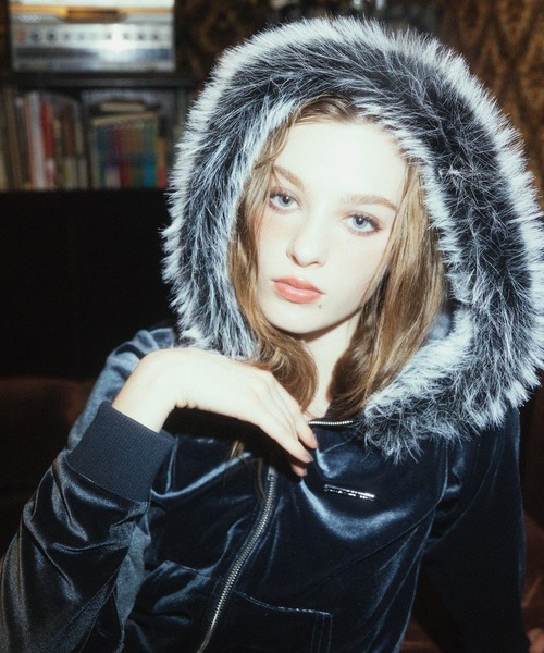 SPIRALGIRL（スパイラルガール） パーカー ベロアファーフーディー