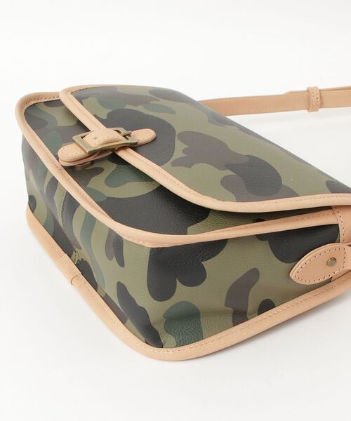 A BATHING APE（アベイシングエイプ） ショルダーバッグ 1ST CAMO