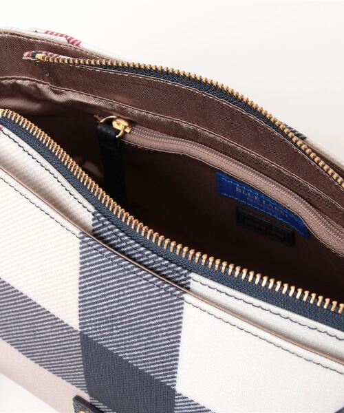 BLUE LABEL CRESTBRIDGE（ブルーレーベルクレストブリッジ