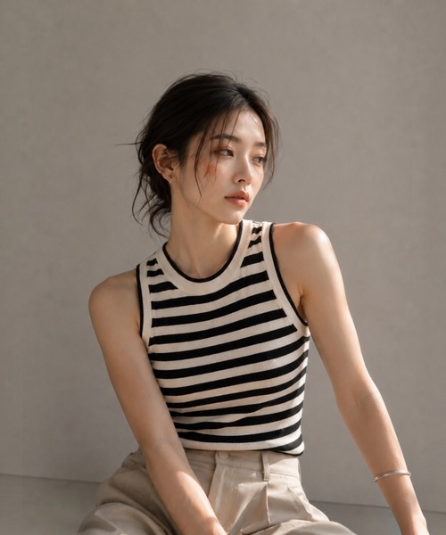 United store タンクトップ ノースリーブ ボーダークロップドニット