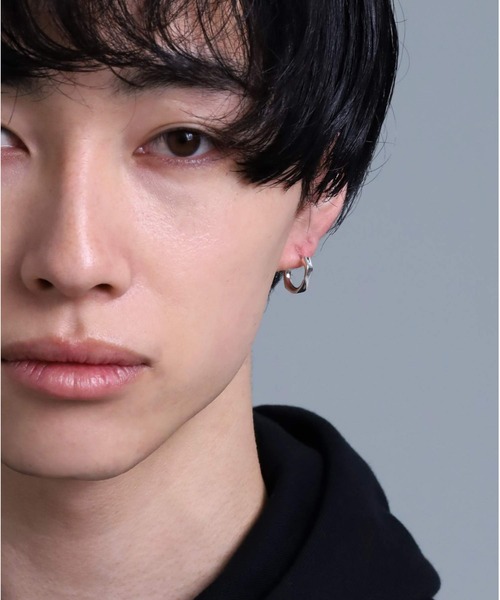 LION HEART ピアス LH for Gift クロッシングピアス
