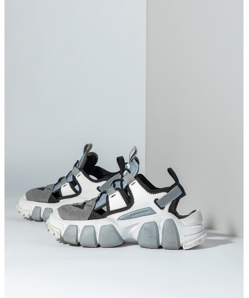 Onitsuka Tiger 「Onitsuka Tiger」 フラットサンダル 22