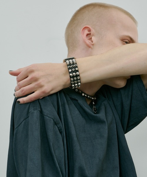 SHARE SPIRIT レザー バングル 3点セット SHARE SPIRIT レザー バングル 3点セット - メルカリ