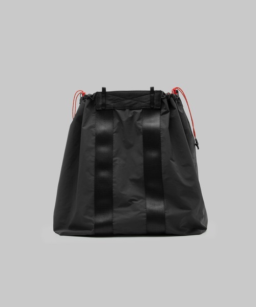 Summit Duffle Large トートバッグ ブラック Summit Duffle Large【バッグ単体】（ボストンバッグ