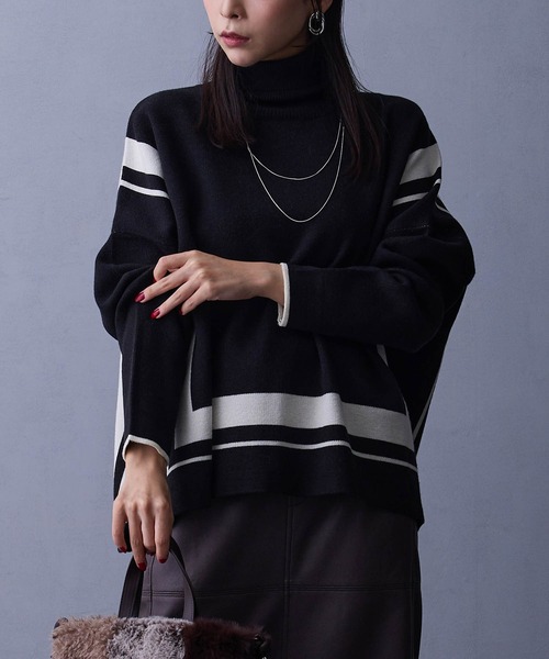 NICOLE white（ニコルホワイト） ニット セーター ネックレス付き