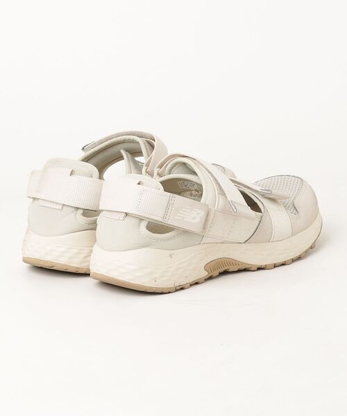 New Balance（ニューバランス） フラットサンダル 24.5 ベージュ