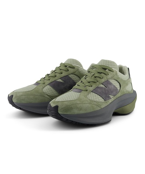 「New Balance」 ローカットスニーカー 23.5cm カーキ レディースの画像