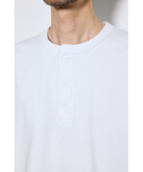 AZUL BY MOUSSY（アズールバイマウジー） ヘンリーネック tシャツ