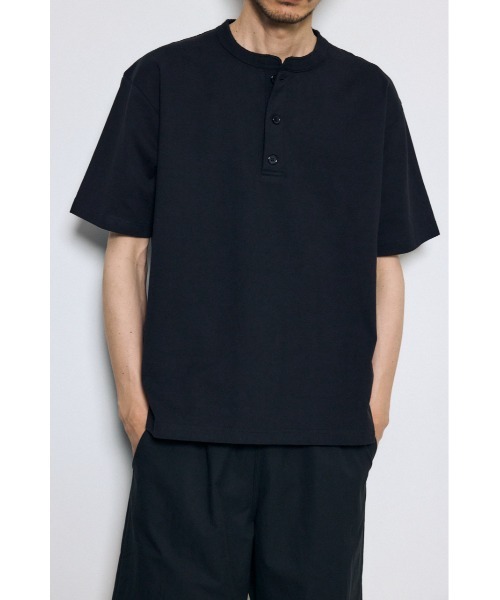 AZUL BY MOUSSY（アズールバイマウジー） ヘンリーネック tシャツ