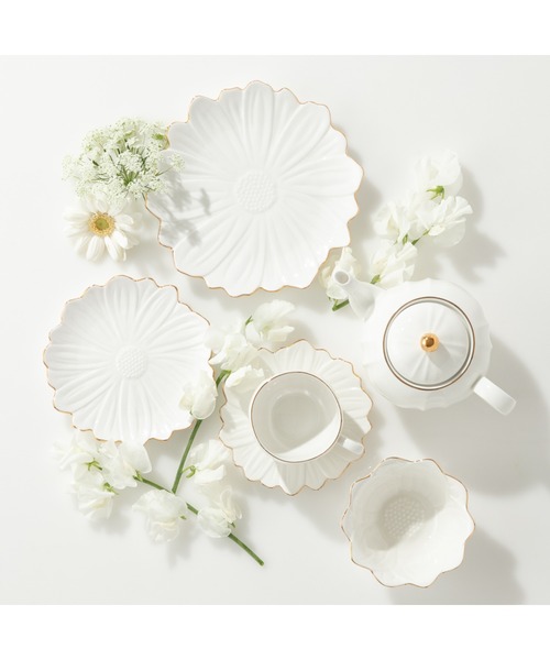 Francfranc（フランフラン） 食器 フラワーモチーフ プレート S