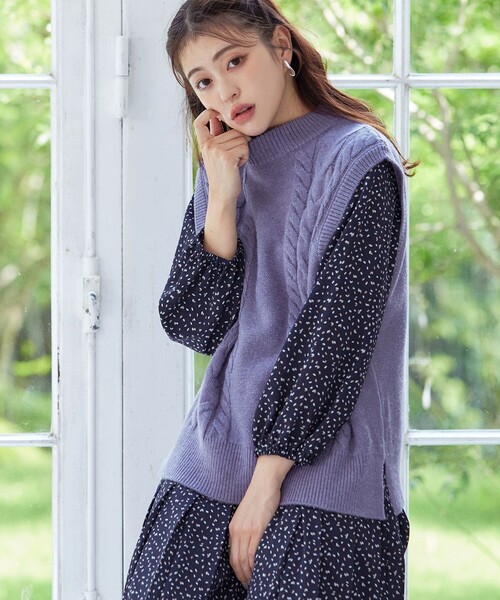 Tiaclasse ベスト ジレ 「洗える」ケーブル編みニットベスト