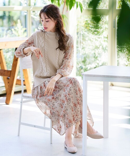 Tiaclasse ベスト ジレ 「洗える」ケーブル編みニットベスト