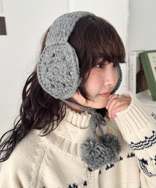 SOLLON.（ソルロン） 耳当て イヤーマフ フラワークロシェ編みポンポン