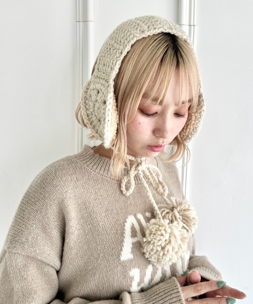 SOLLON.（ソルロン） 耳当て イヤーマフ フラワークロシェ編みポンポン