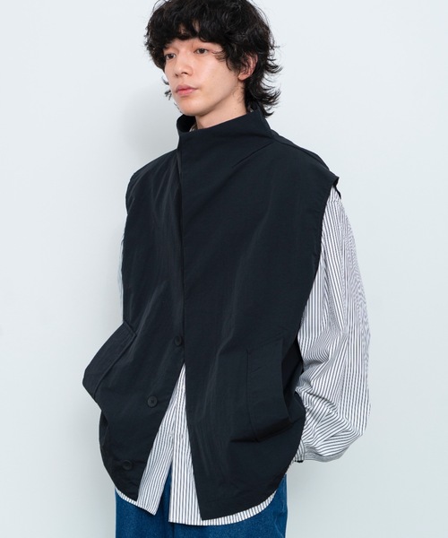 ゆうちゃん　solamonat poche　ナイロンキャンバス　ベスト　黒 SINSS ベスト ジレ Loose silhouette nylon vest / ルーズ