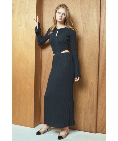 Estella.K ワンピース Alessia Knit Dress カットアウトランダム