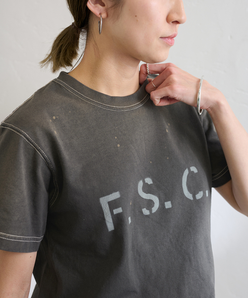 FREEMANS SPORTING CLUB UPLAND Tシャツ FREEMANS SPORTING CLUB UPLAND T-SHIRTS[UMA5-FY251CSB01