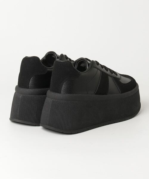 GERMAN TRAINER（ジャーマントレーナー） スニーカー LOVEHUNTER/軽量