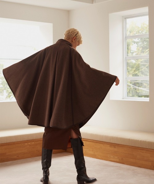 【未使用品】etre tokyo ニットポンチョ ファーニット エトレトウキョウ ETRE TOKYO（エトレトウキョウ） ポンチョ FREE ブラウン レディース