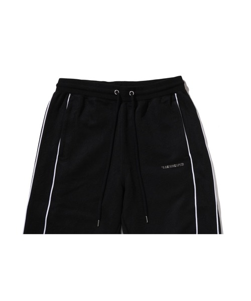 A BATHING APE（アベイシングエイプ） パンツ LINE CAMO JACQUARD