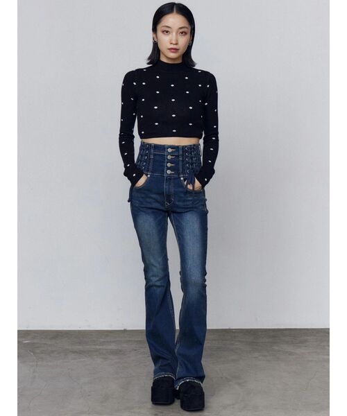 新品 完売品 ハイウエスト フレア デニム スタイルアップ ジェイダ エモダ EMODA（エモダ） ジーンズ デニム デニムパンツ スリーレスアップハイ