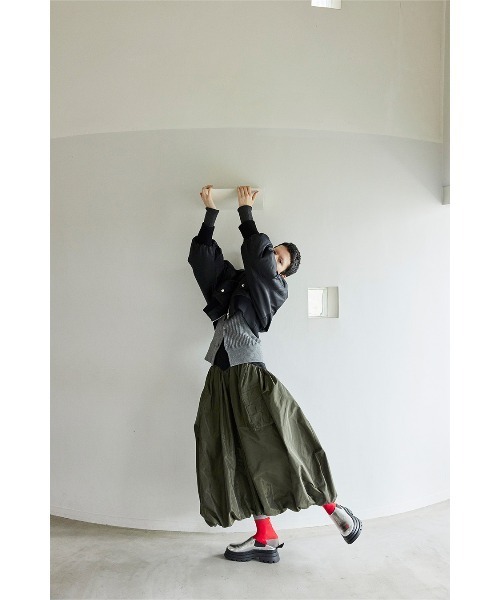 スカート OMMO  TANK DOCKING MA-1 OMMO（オーエムエムオー） スカート MA-1 DOCKING BALLOON SK