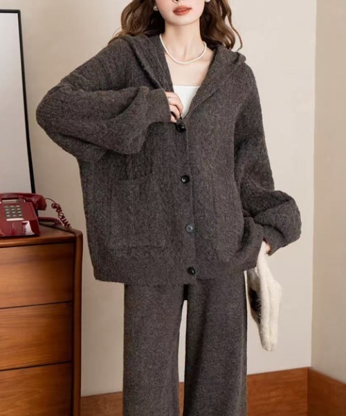 emi+ セットアップ ケーブルニットパーカーセットアップ（ベスト付き