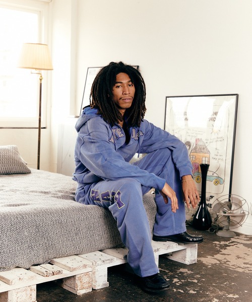 woke edge ウォークエッジ　スウェット　かつきくん着用 WOKE EDGE（ウォークエッジ） パーカー Faded Embroidery Zip Up