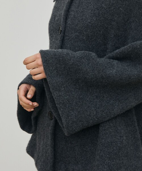 DES PRÉS woolノーカラーコート セール】ライトダブルフェイスシャギー ストール付きコート（ノー