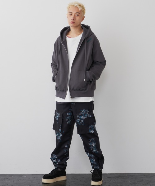 「AIVER」 ジップアップパーカー MEDIUM ブラック×シルバー メンズ_画像6