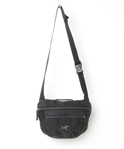 ARC'TERYX（アークテリクス） ワンポイントショルダーバッグ