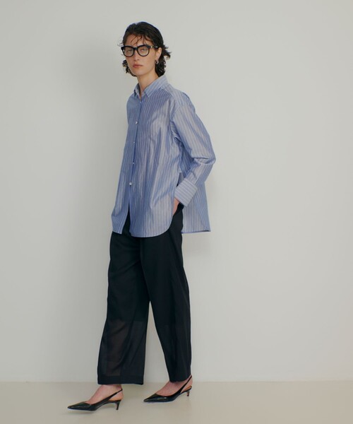 ブラウス シャツ ラメストライプシャツ　春服　夏服　オフィスカジュアル　羽織り　きれいめ レディースの画像