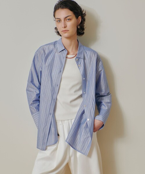 ブラウス シャツ ラメストライプシャツ　春服　夏服　オフィスカジュアル　羽織り　きれいめ レディースの画像