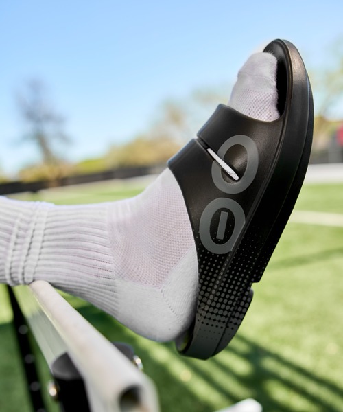 OOFOS（ウーフォス） リカバリーサンダル スポーツサンダル サンダル