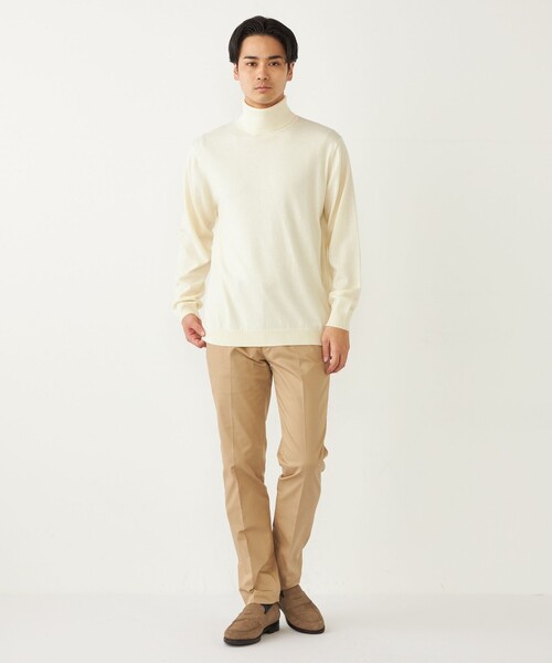 クリーム色タートルネックセーター SHIPS: HANDFRAME 16ゲージ タートルネック ニット｜ SHIPS 公式サイト