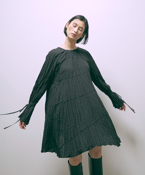EN NEUME ワンピース 「Holiday」2way Lurex Dot Tiered Mini Dress