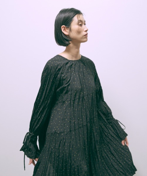 EN NEUME ワンピース 「Holiday」2way Lurex Dot Tiered Mini Dress