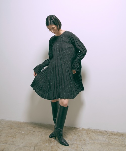 EN NEUME ワンピース 「Holiday」2way Lurex Dot Tiered Mini Dress
