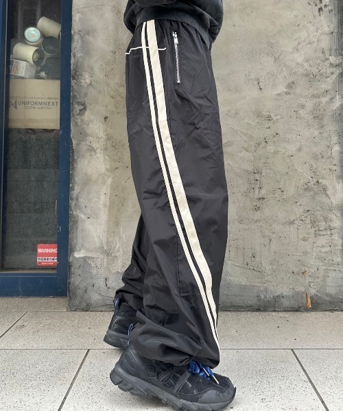 Chikashitsu+ カーゴパンツ 「Chikashitsu +」set up side line